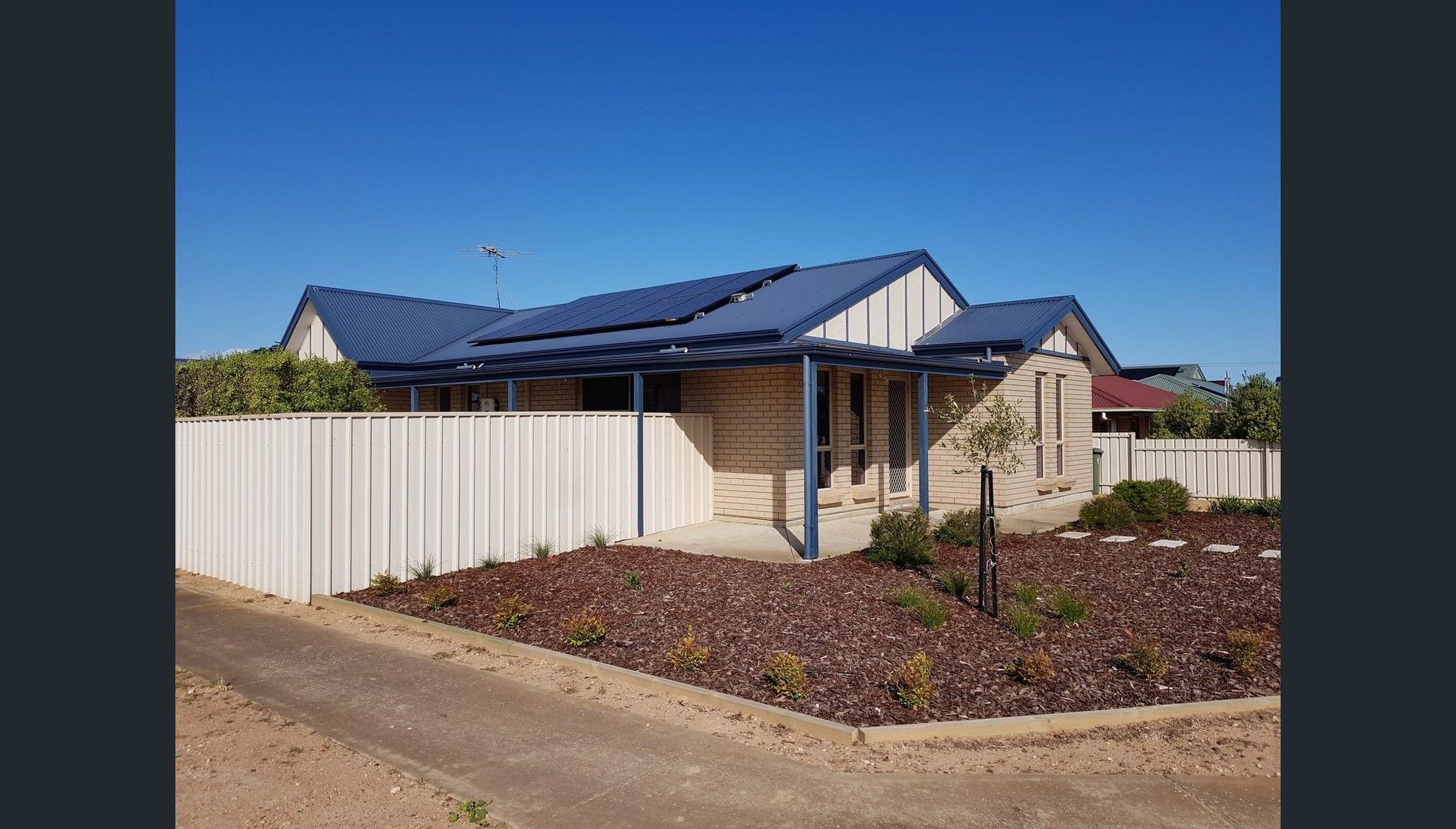 3 bedrooms House in 96 Commerce Road MURRAY BRIDGE SA, 5253