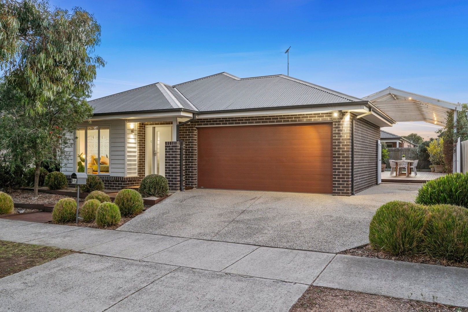 37 Bridgewater Circuit, Armstrong Creek VIC 3217, Image 0