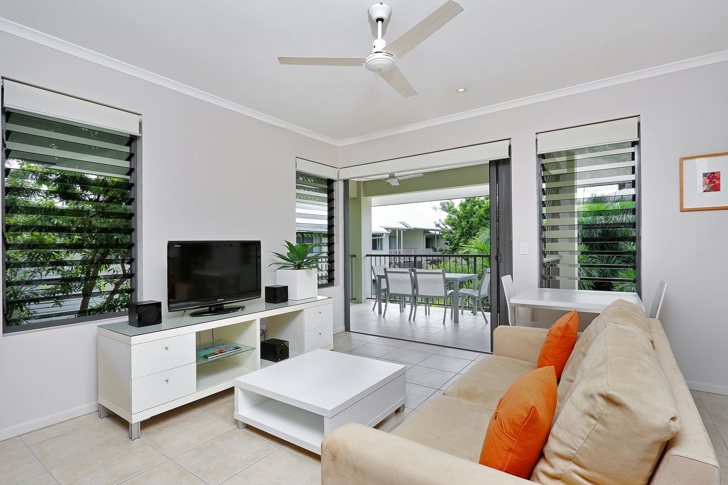 19/63 Vasey Esplanade, Trinity Beach QLD 4879, Image 2