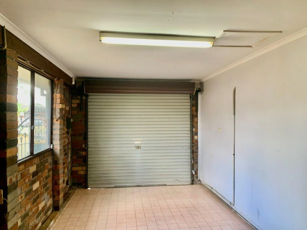 Additional image 16 of 30 Dakota Drive, Bossley Park NSW 2176