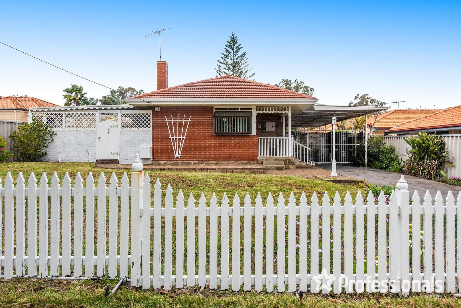 3 bedrooms House in 32 Kingsfold Street BALGA WA, 6061