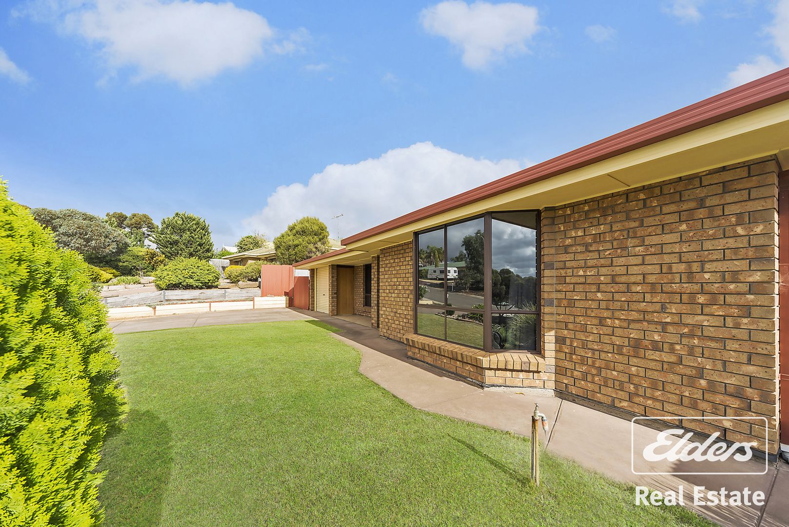 8 Bassett Crescent, Gawler East SA 5118, Image 2