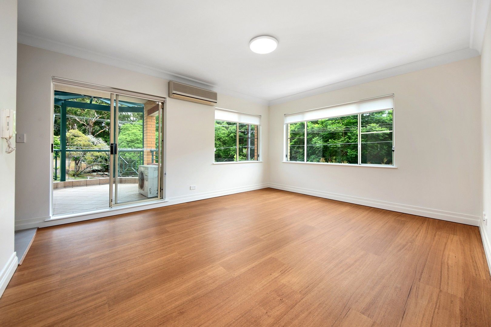 3 bedrooms Apartment / Unit / Flat in  WOLLSTONECRAFT NSW, 2065