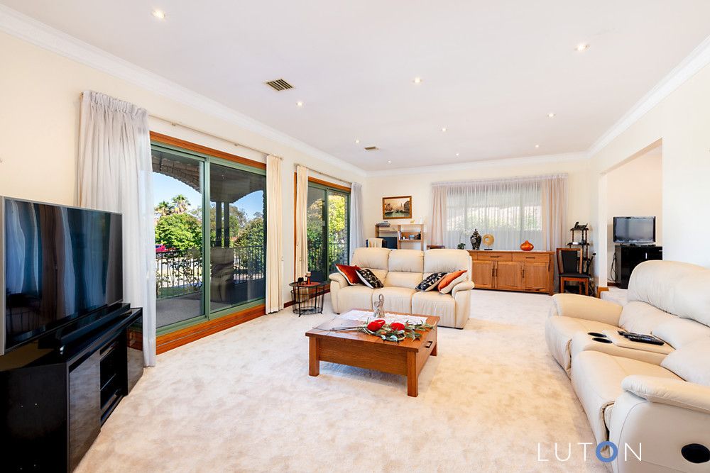 7 Boswell Crescent, Florey ACT 2615, Image 2