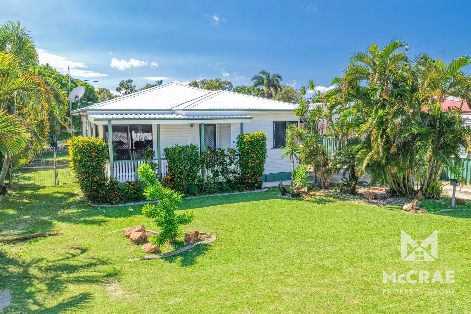 16 Field Street, Bowen QLD 4805