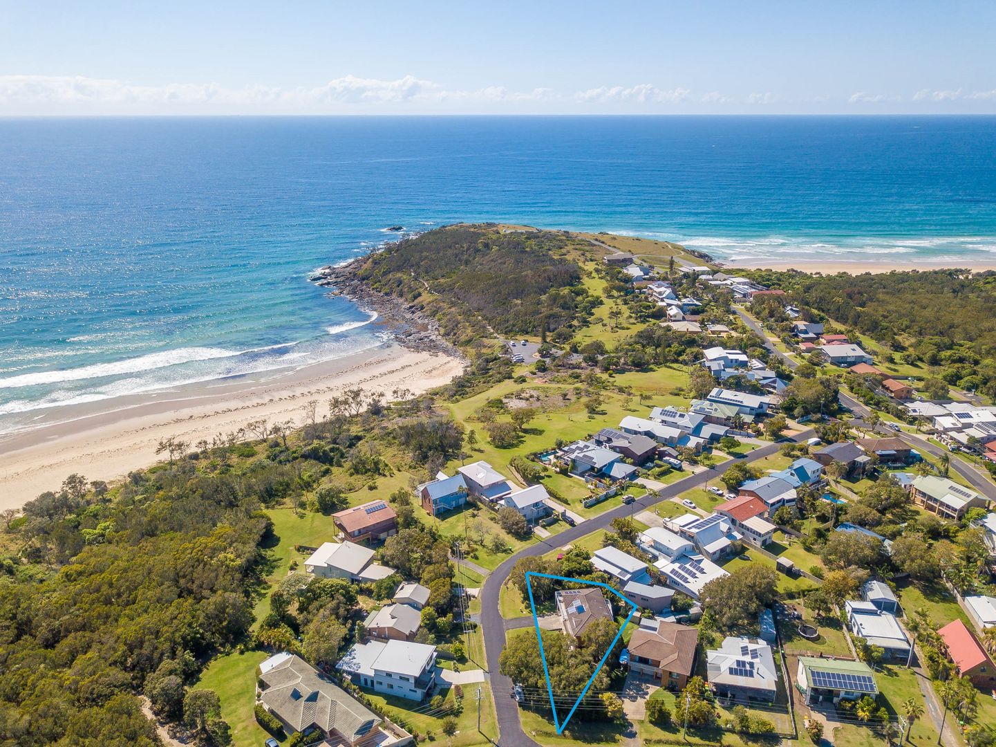 2 Fuller Street, Arrawarra Headland NSW 2456 Domain