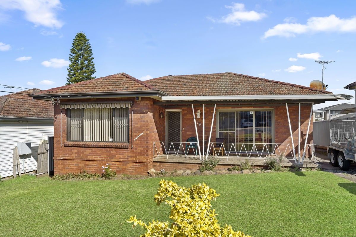 3 bedrooms House in 14 Belmont Street MERRYLANDS NSW, 2160