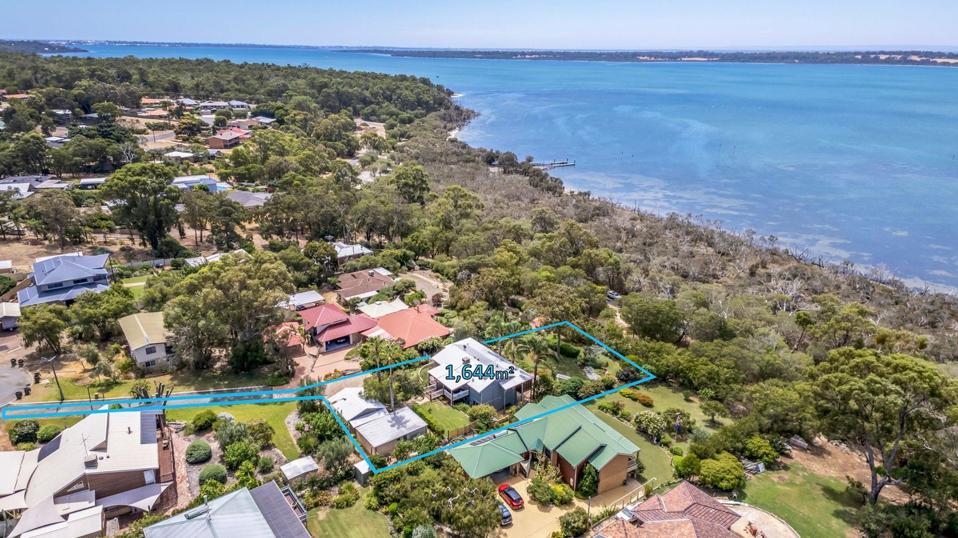 4 bedrooms House in 3 Red Gum Close BOUVARD WA, 6211