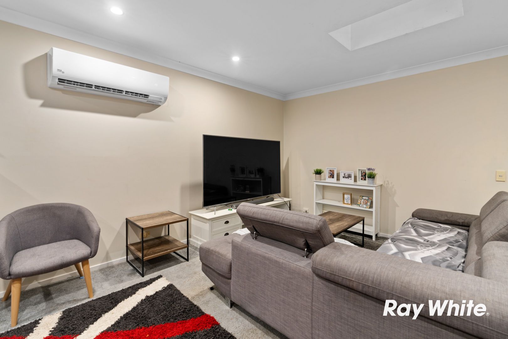 3 Chalcedony Street, Eagle Vale NSW 2558, Image 2