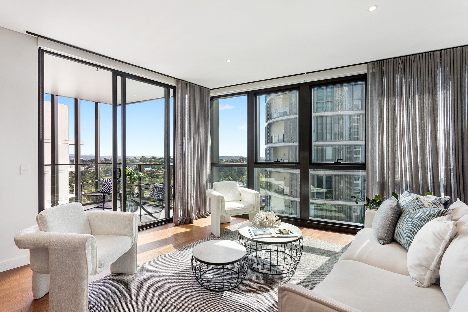 2 bedrooms Apartment / Unit / Flat in 1203/568 Oxford Street BONDI JUNCTION NSW, 2022