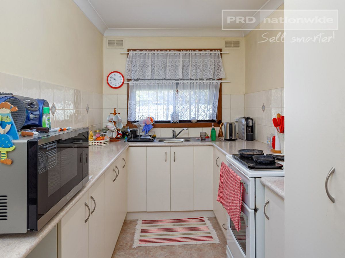 4/46-48 Walana Crescent, Kooringal NSW 2650, Image 2