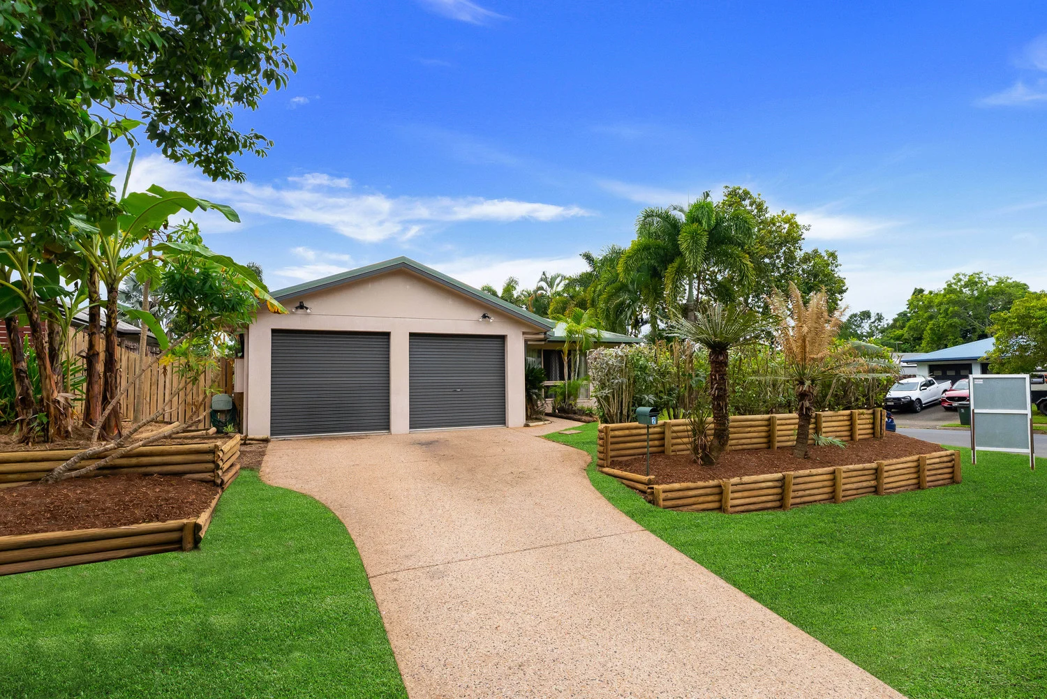 2 Capricorn Street, Bentley Park QLD 4869