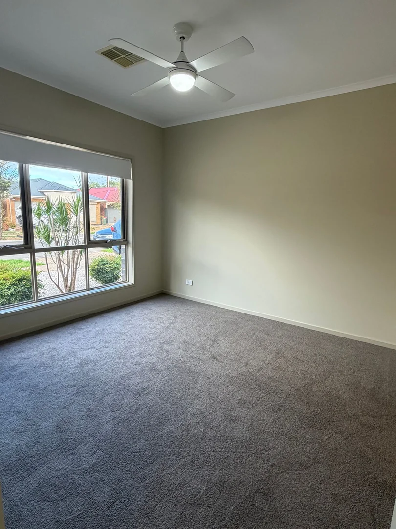 Additional image 3 of 6 Allen Ct, Evanston Gardens SA 5116