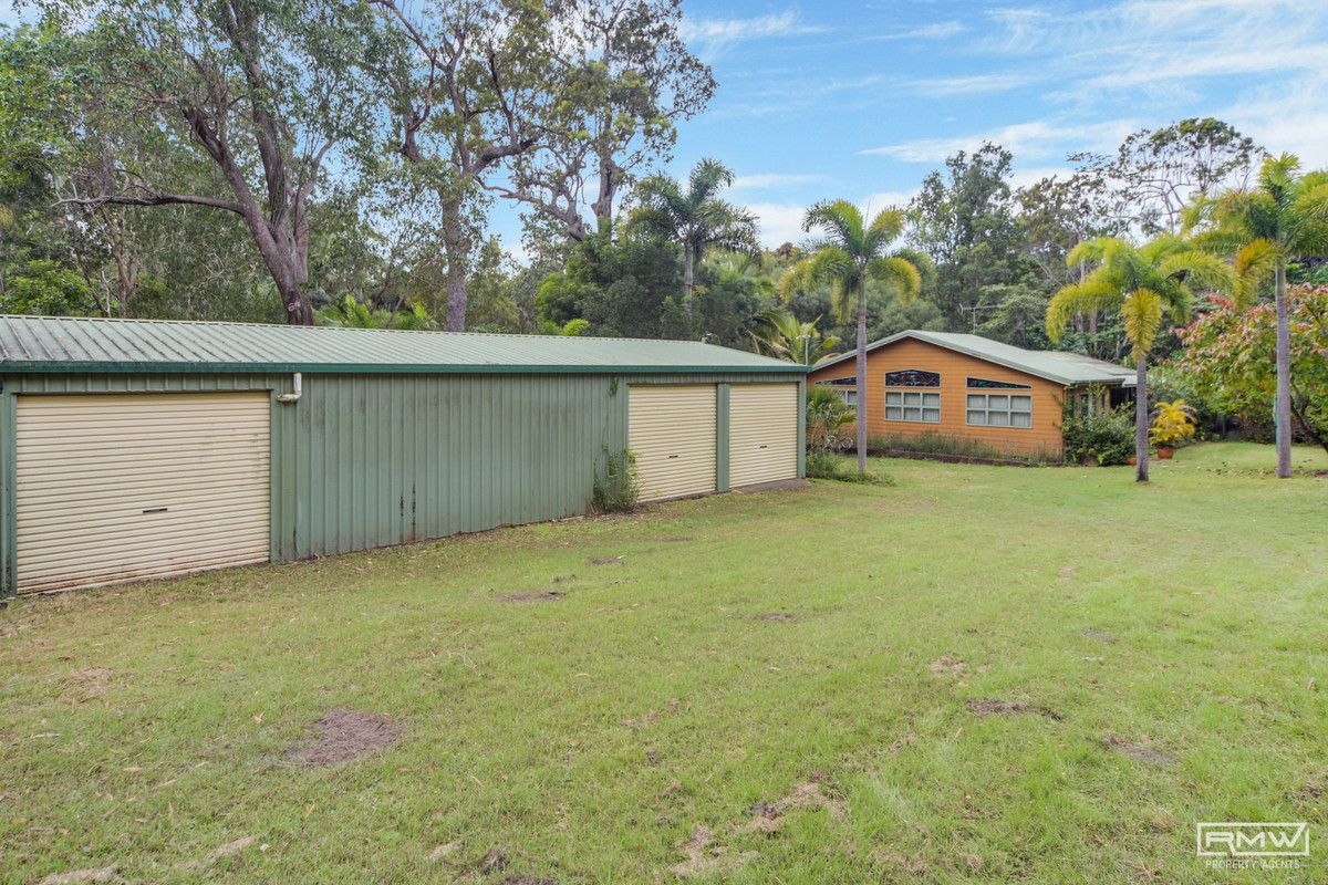 220 Richters Road, Byfield QLD 4703, Image 2