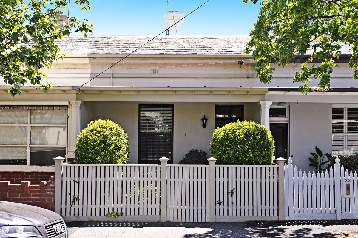 31 Henry Street, Windsor VIC 3181