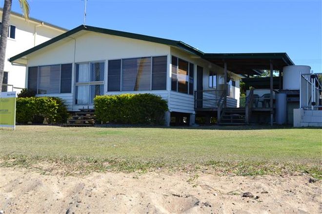 Picture of 26 Island Esplanade, BOYNE ISLAND QLD 4680