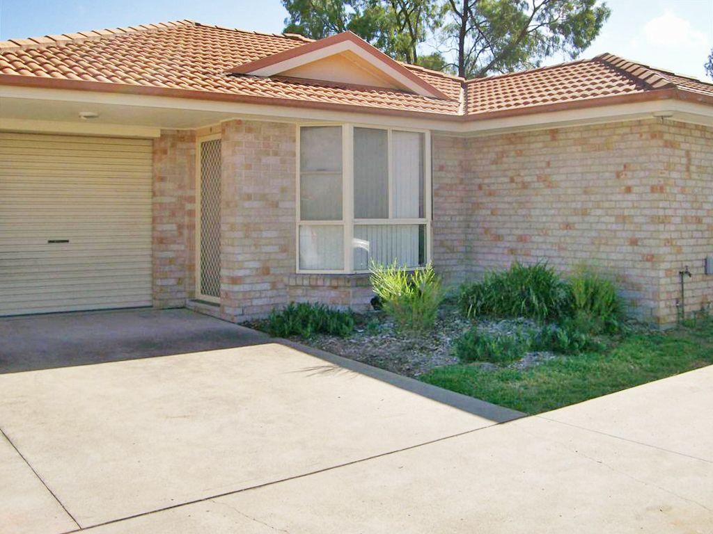3 bedrooms House in 4/34 Eveleigh Court SCONE NSW, 2337