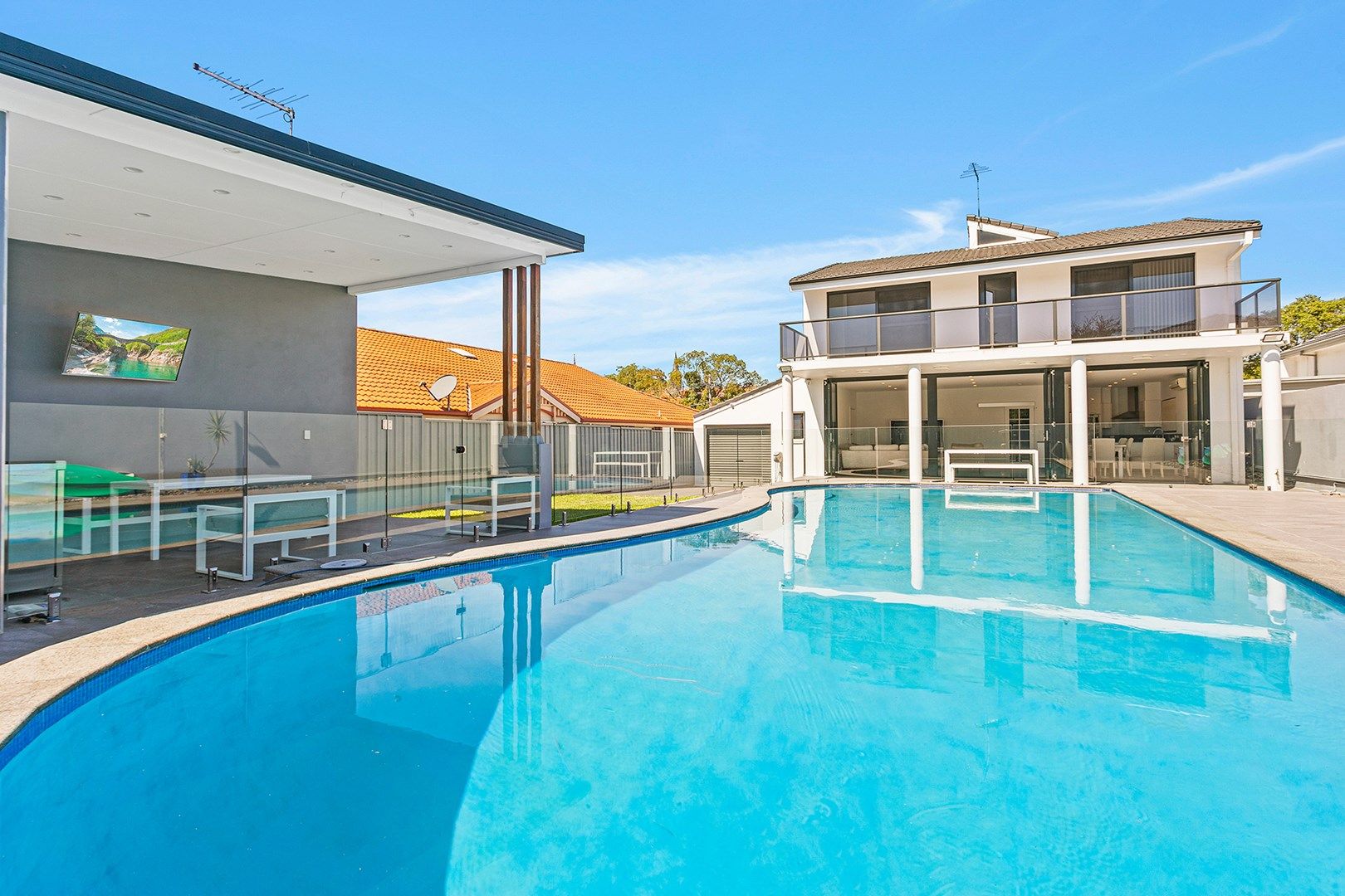 4 bedrooms House in 3 Rawson Street SANS SOUCI NSW, 2219