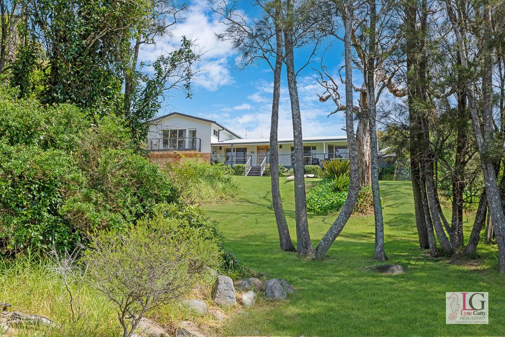 56 Lake Street, Tuross Head NSW 2537, Image 2