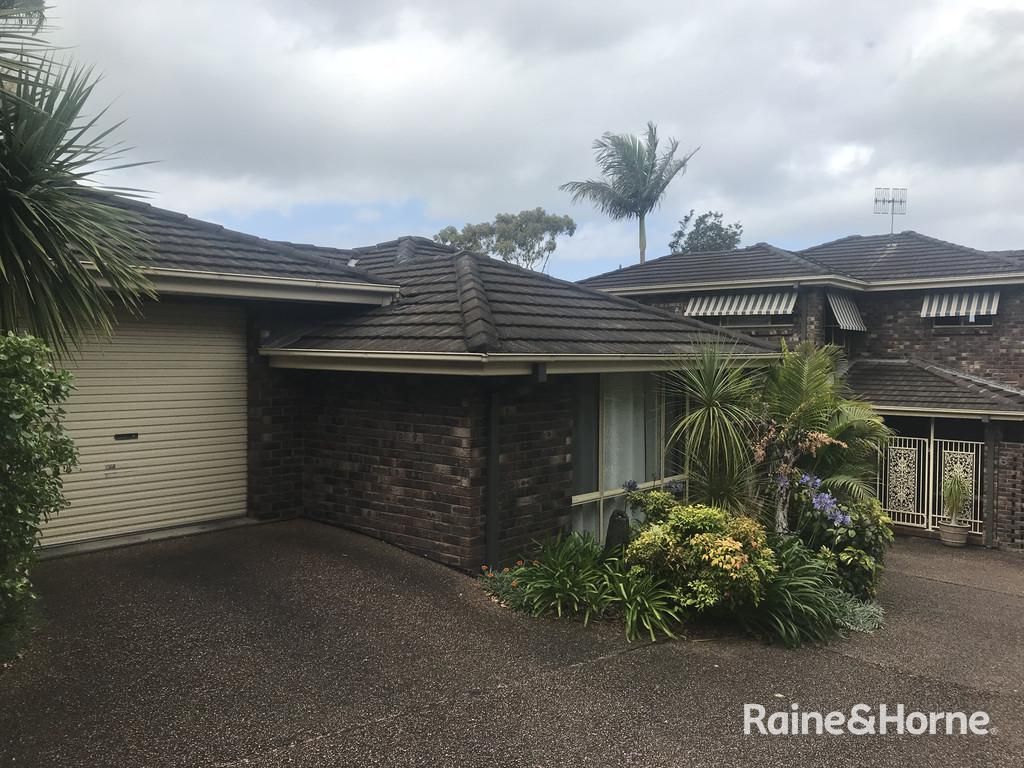 2 bedrooms Villa in 5/14 Holmes Road TERRIGAL NSW, 2260