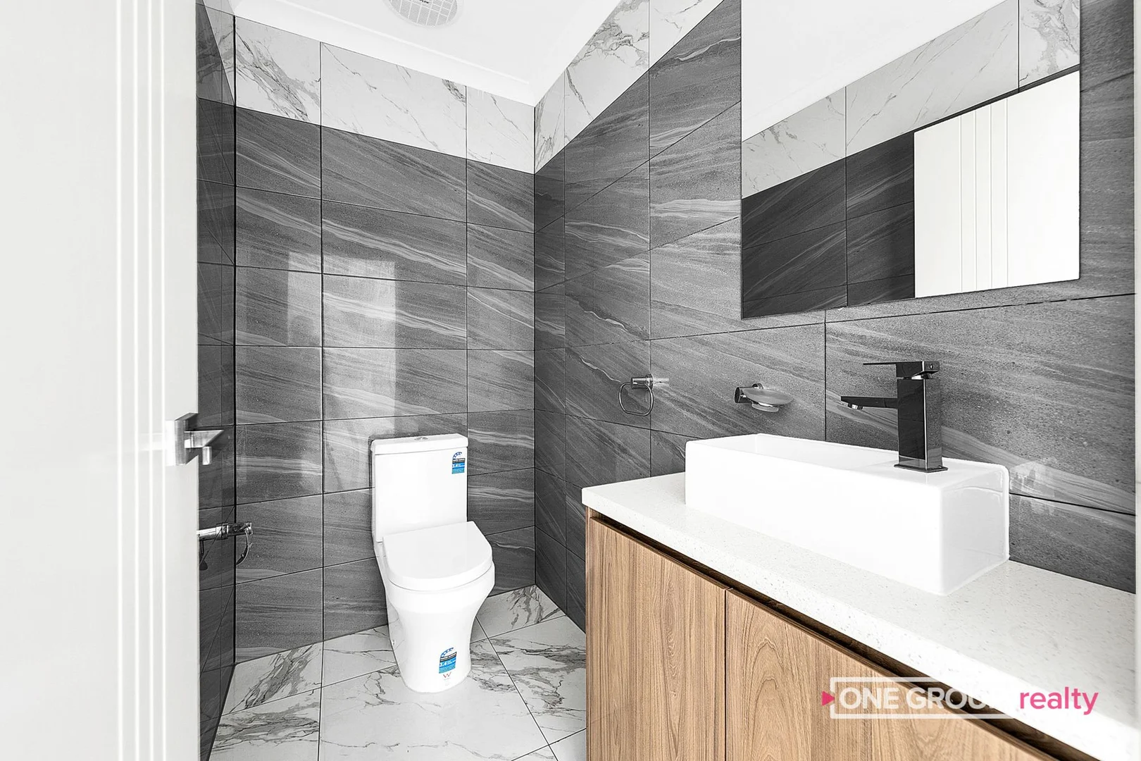 Additional image 7 of 4 Longtown Court, Craigieburn VIC 3064