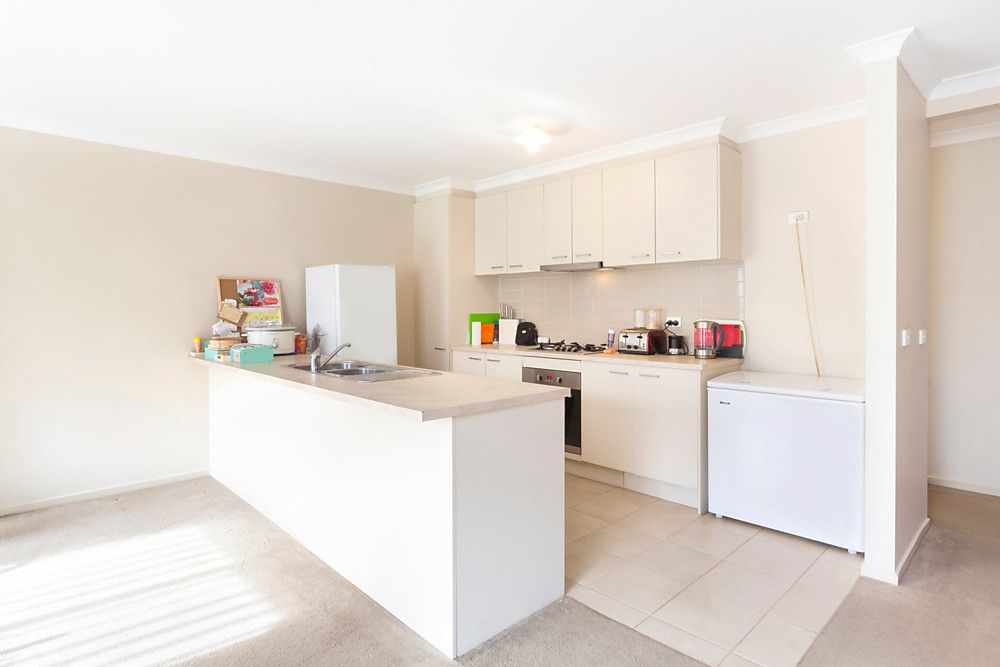 9 Celebration Circuit, Pakenham VIC 3810, Image 1