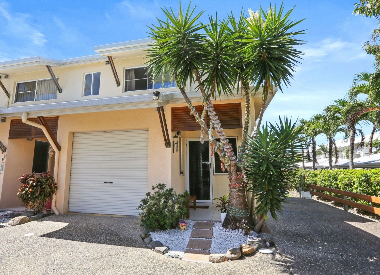 7/8 Oyster Court, Trinity Beach QLD 4879, Image 0