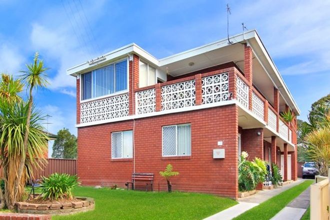 Picture of 3/4 St Lukes Avenue, BROWNSVILLE NSW 2530