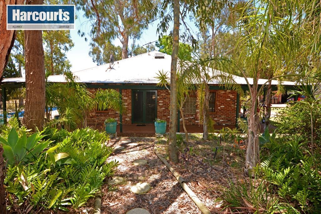 31 Greenlees Way, Carabooda WA 6033, Image 1