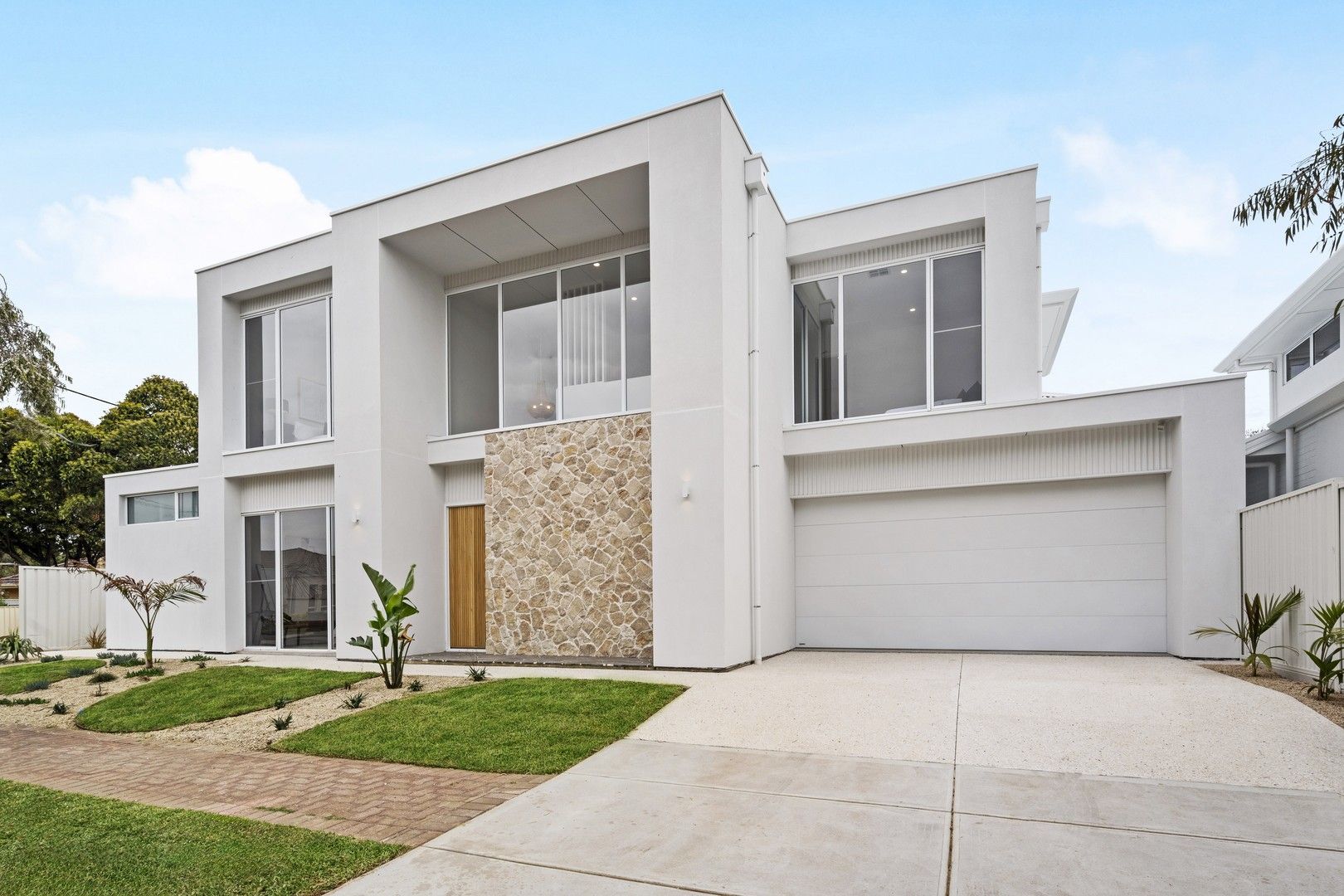 4 bedrooms House in 7 Rainbow Street GRANGE SA, 5022