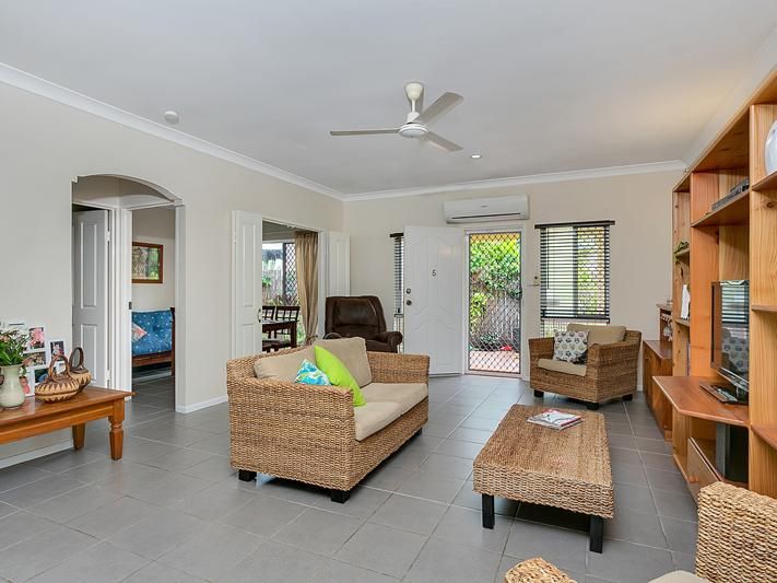 5/12 Ingham Court, Mooroobool QLD 4870, Image 1