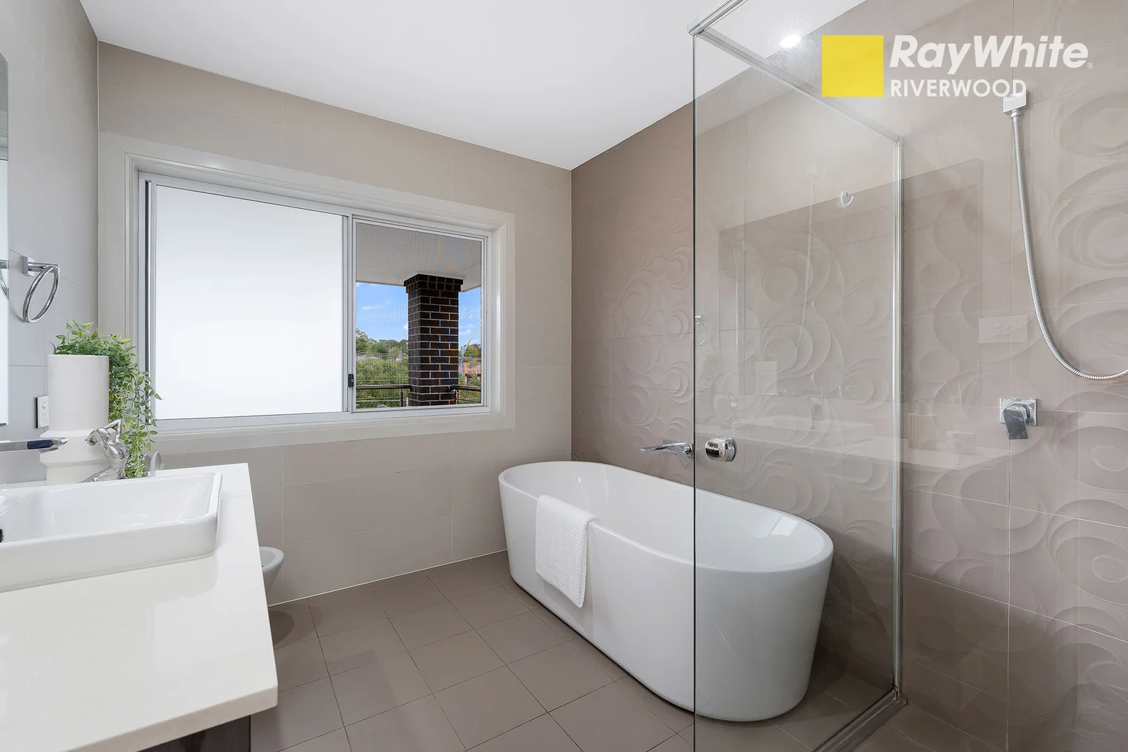 Additional image 8 of 99 Broadarrow Road, Narwee NSW 2209