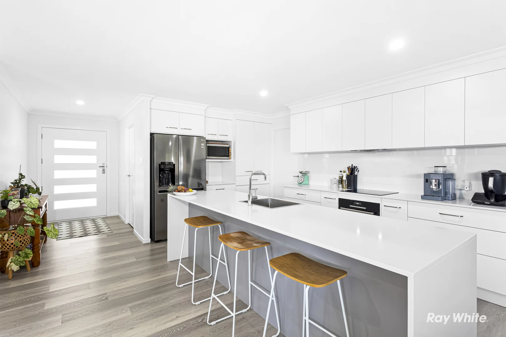 Additional image 3 of 12 Valley Place, Hidden Valley QLD 4703