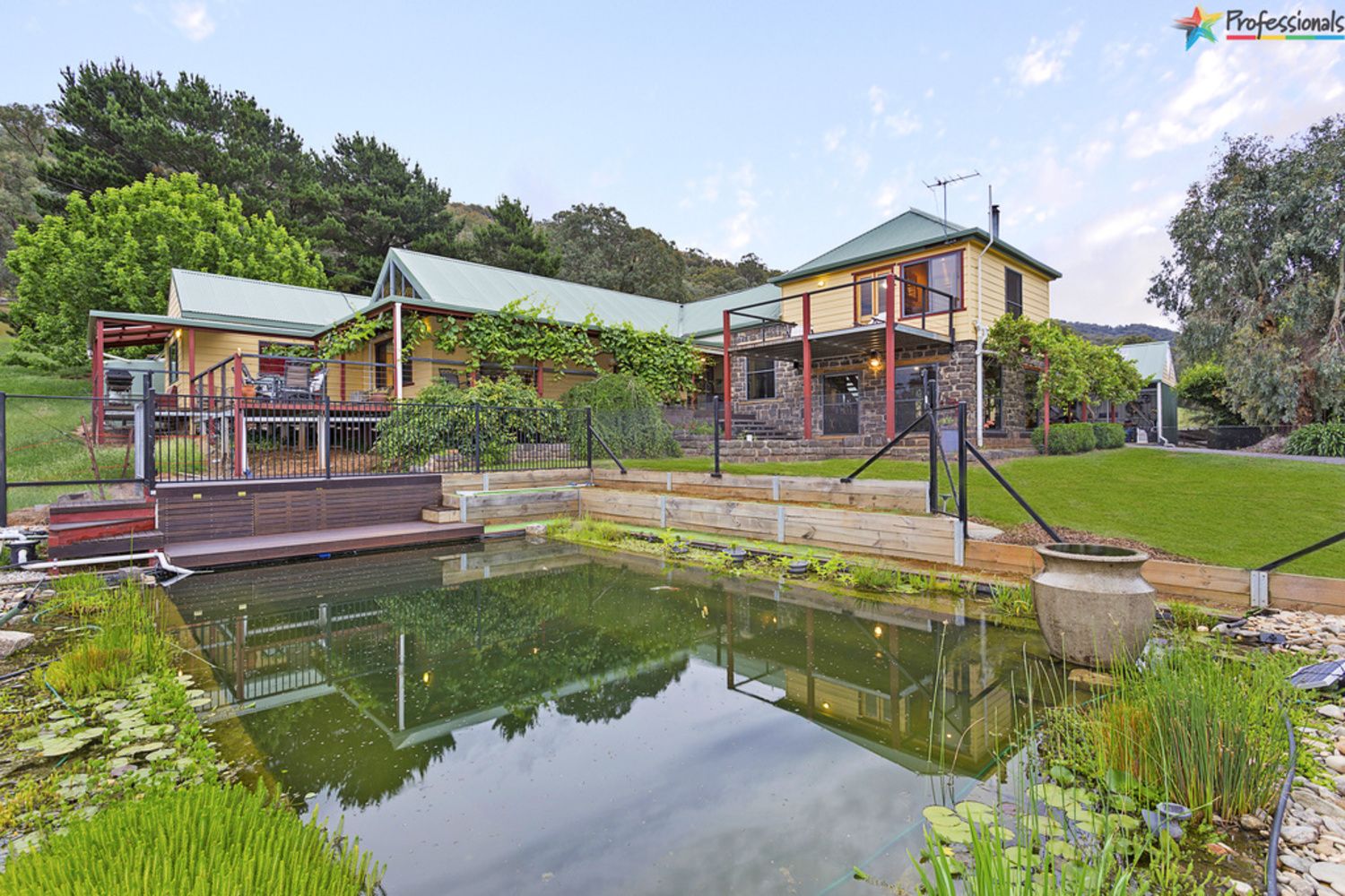 275 Yackandandah Road, Yackandandah Property History & Address