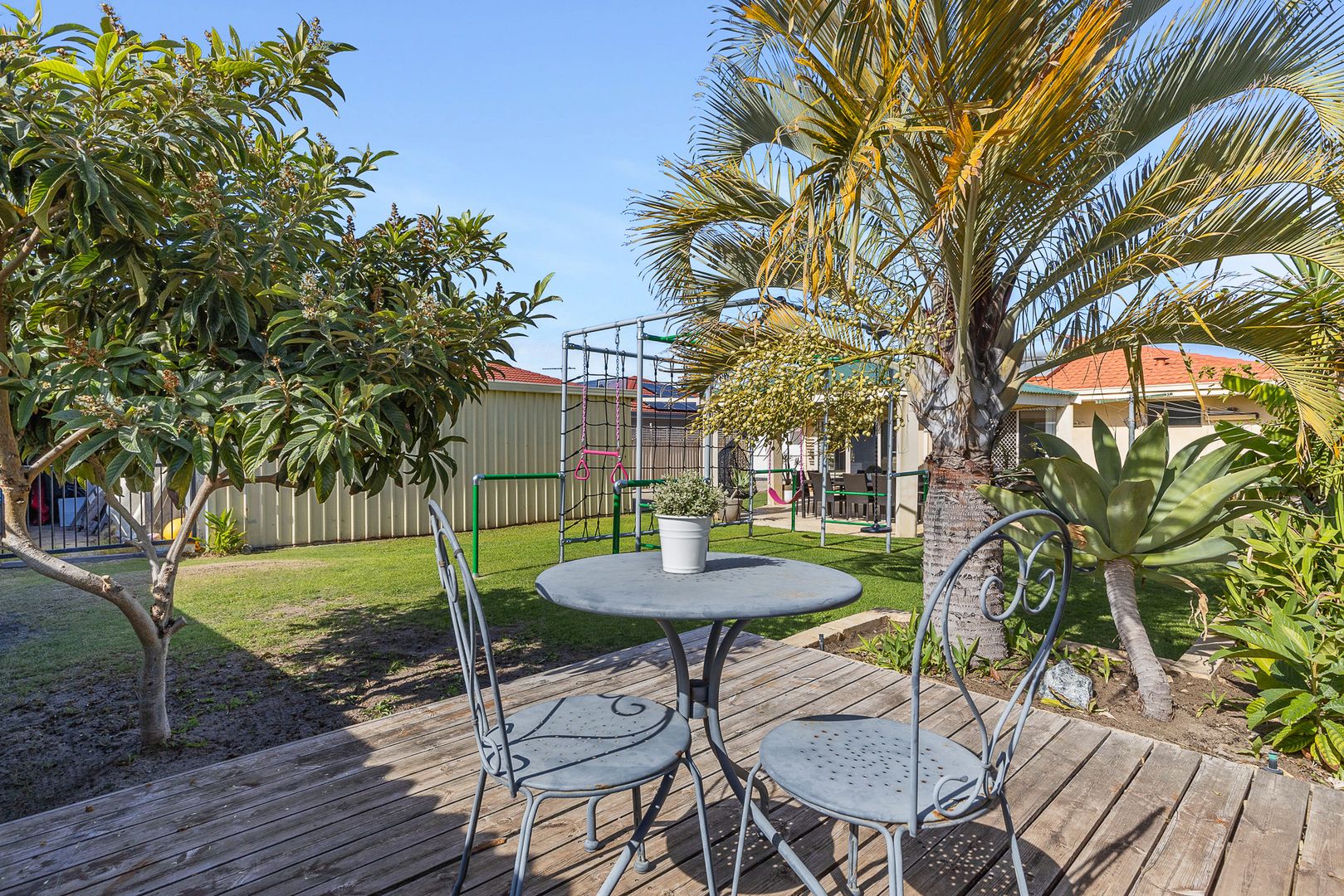 12 Arthur Road, Safety Bay WA 6169, Image 2