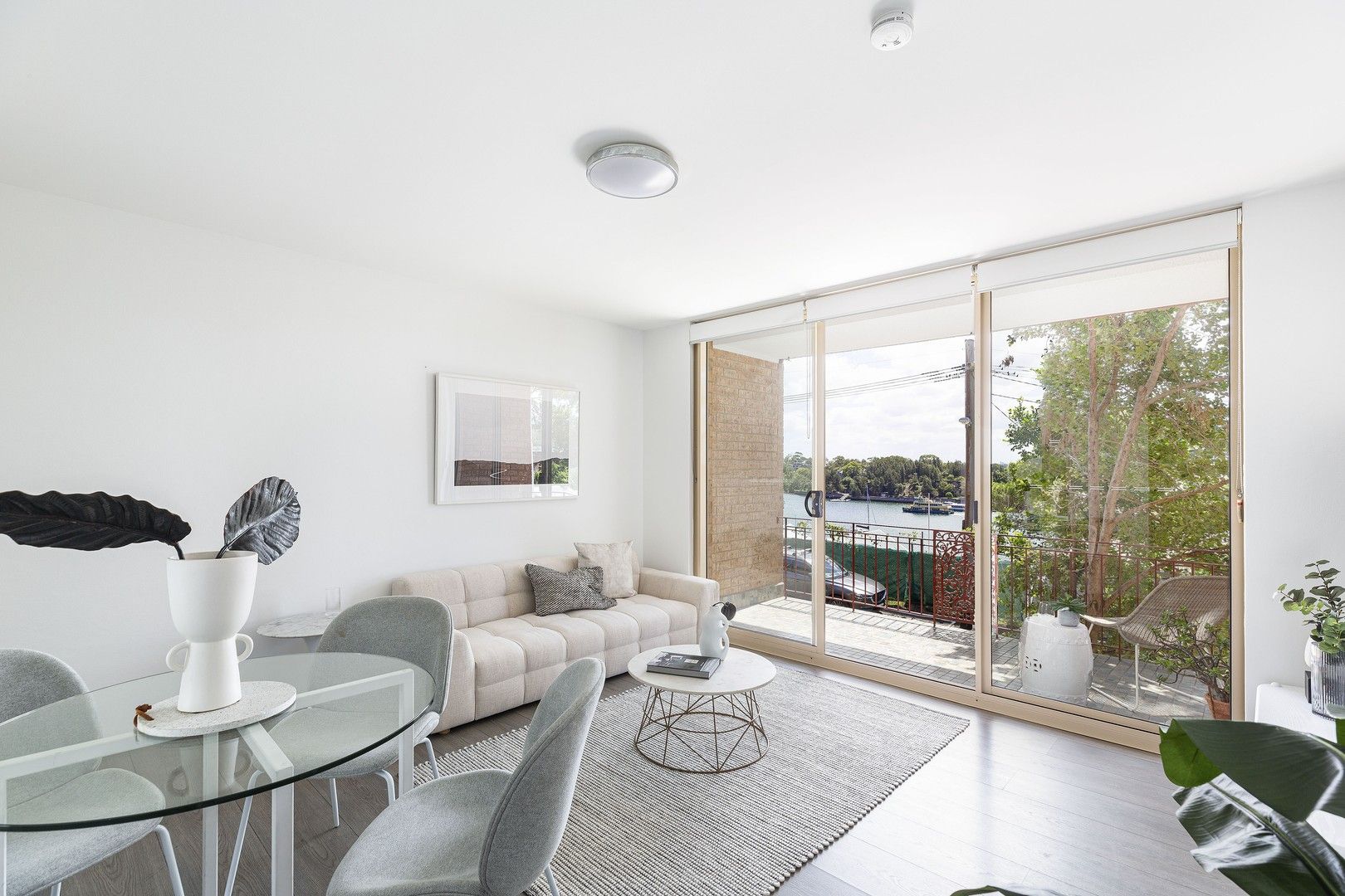 1 bedrooms Apartment / Unit / Flat in 8/2-4 Clifton Street BALMAIN EAST NSW, 2041