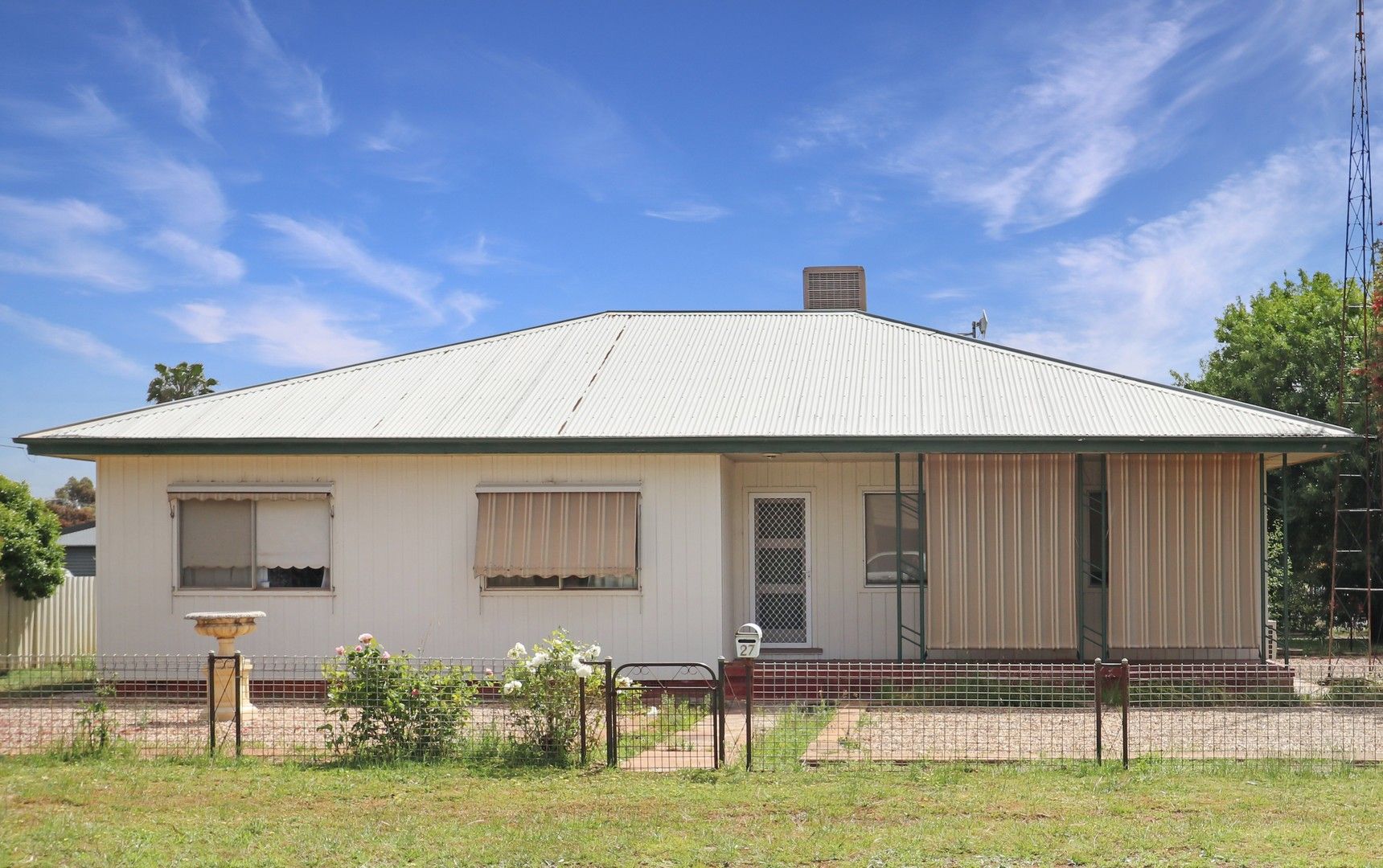 27 Dumaresq Street, West Wyalong NSW 2671, Image 0