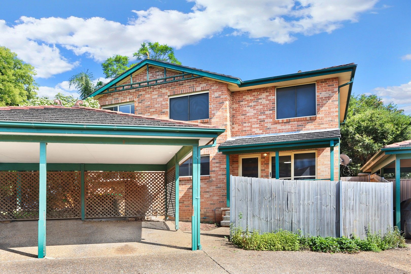 3 bedrooms Townhouse in 2/3 Shortland Close NORTH RICHMOND NSW, 2754