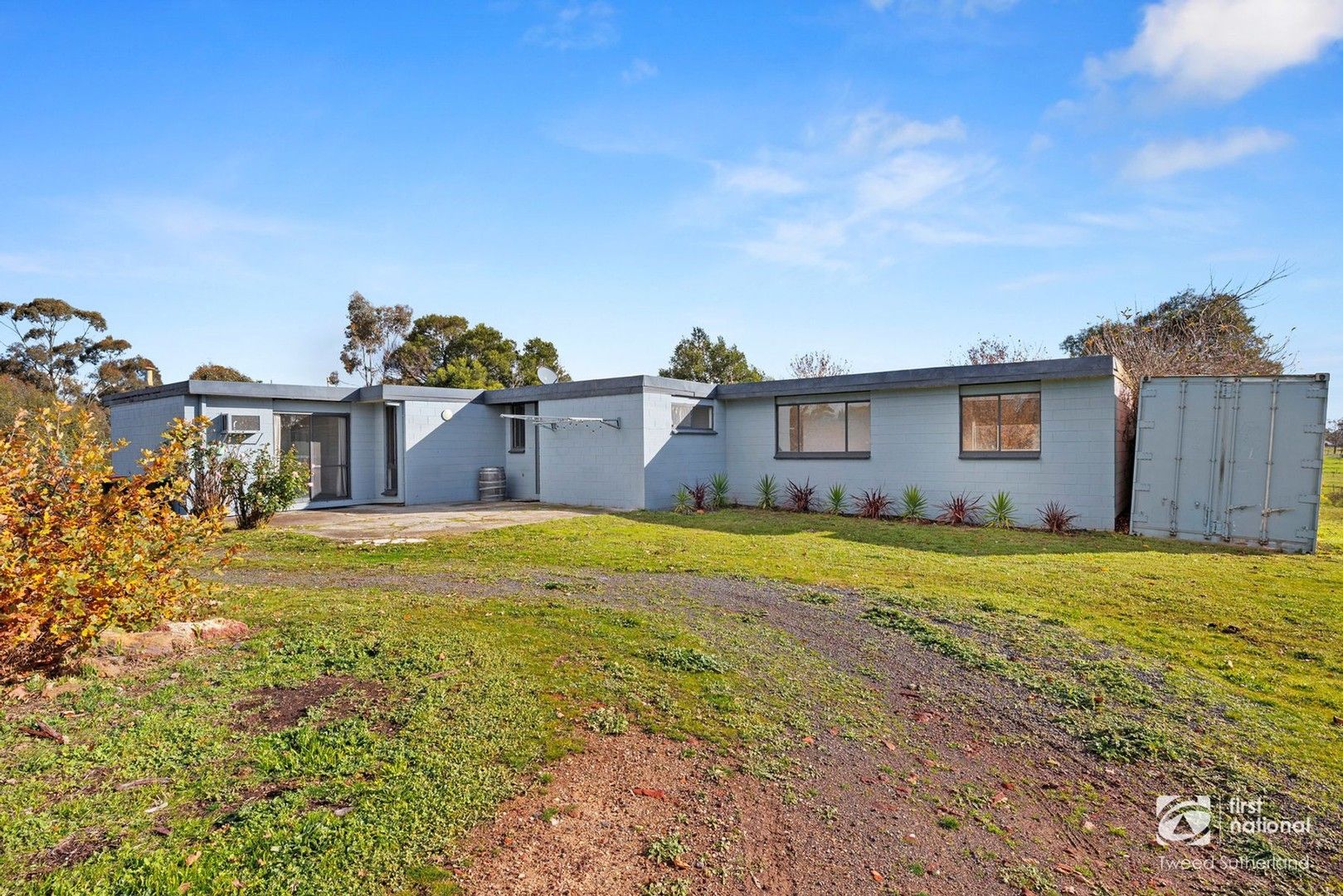 3 bedrooms House in 15 Markovich Ln JUNORTOUN VIC, 3551