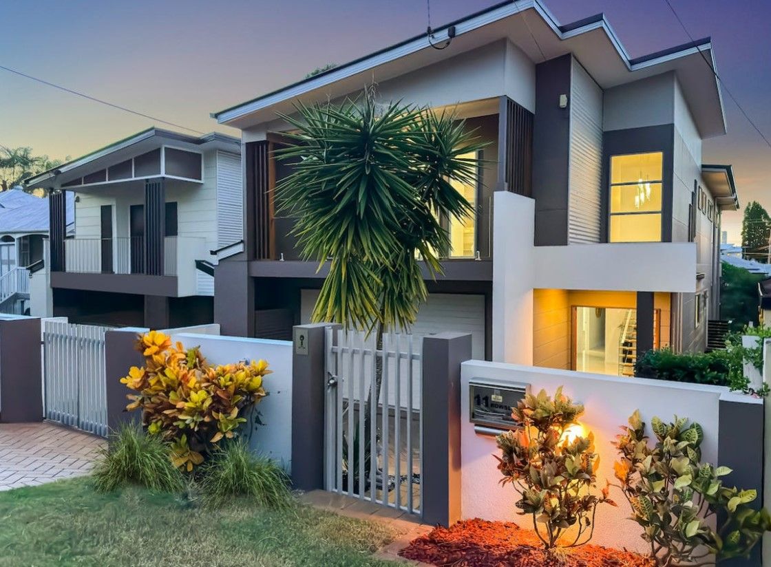 5 bedrooms House in 11 Rowsley Street GREENSLOPES QLD, 4120