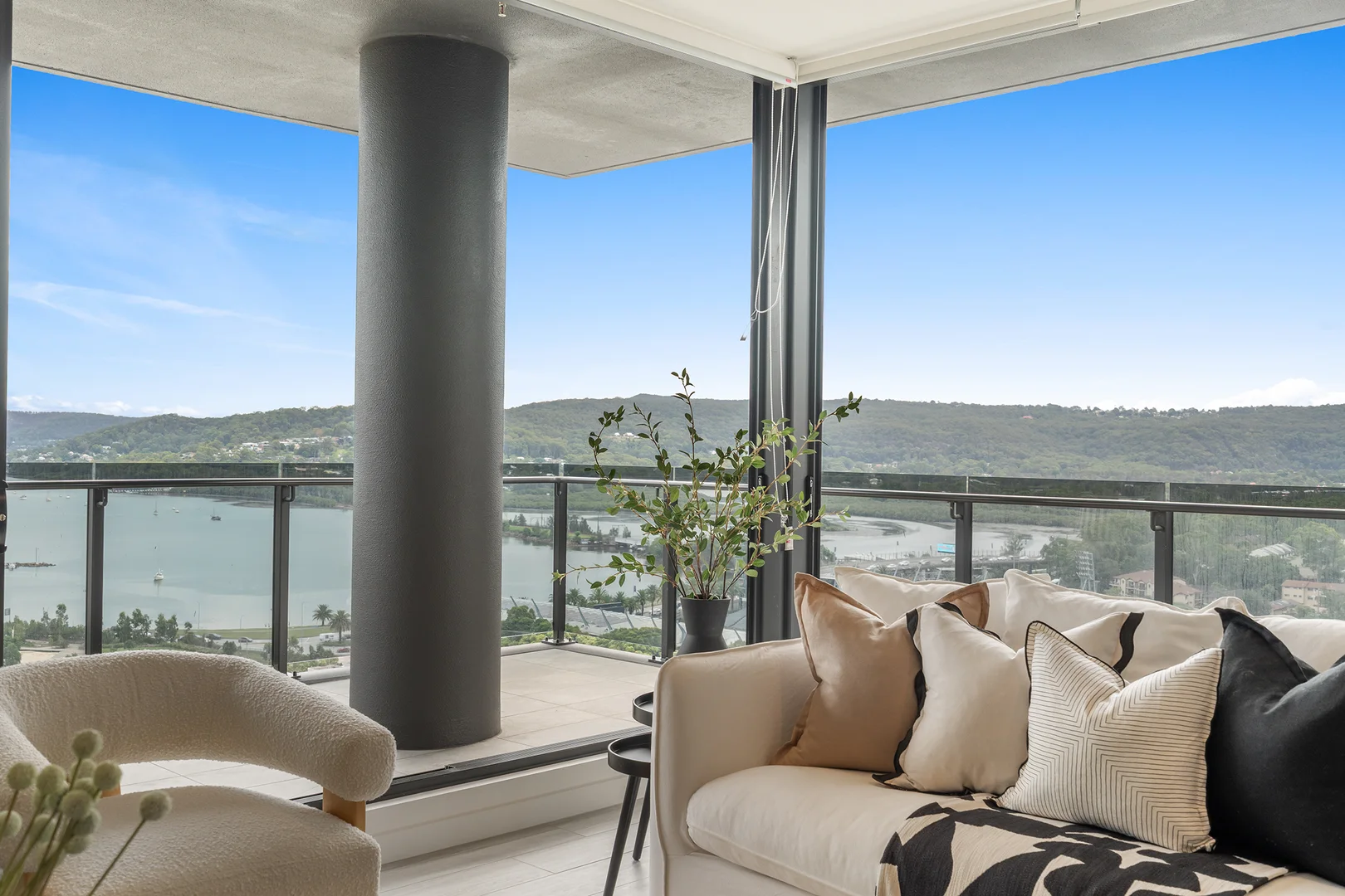 Additional image 5 of E-1706/108 Donnison Street, Gosford NSW 2250