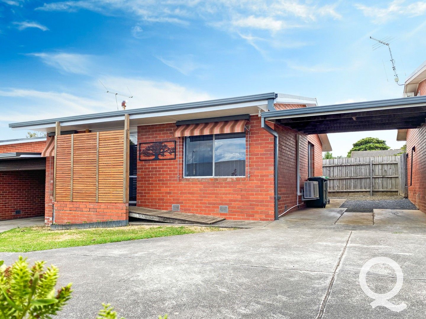 2 bedrooms Apartment / Unit / Flat in 3/4 Caton Street WARRAGUL VIC, 3820