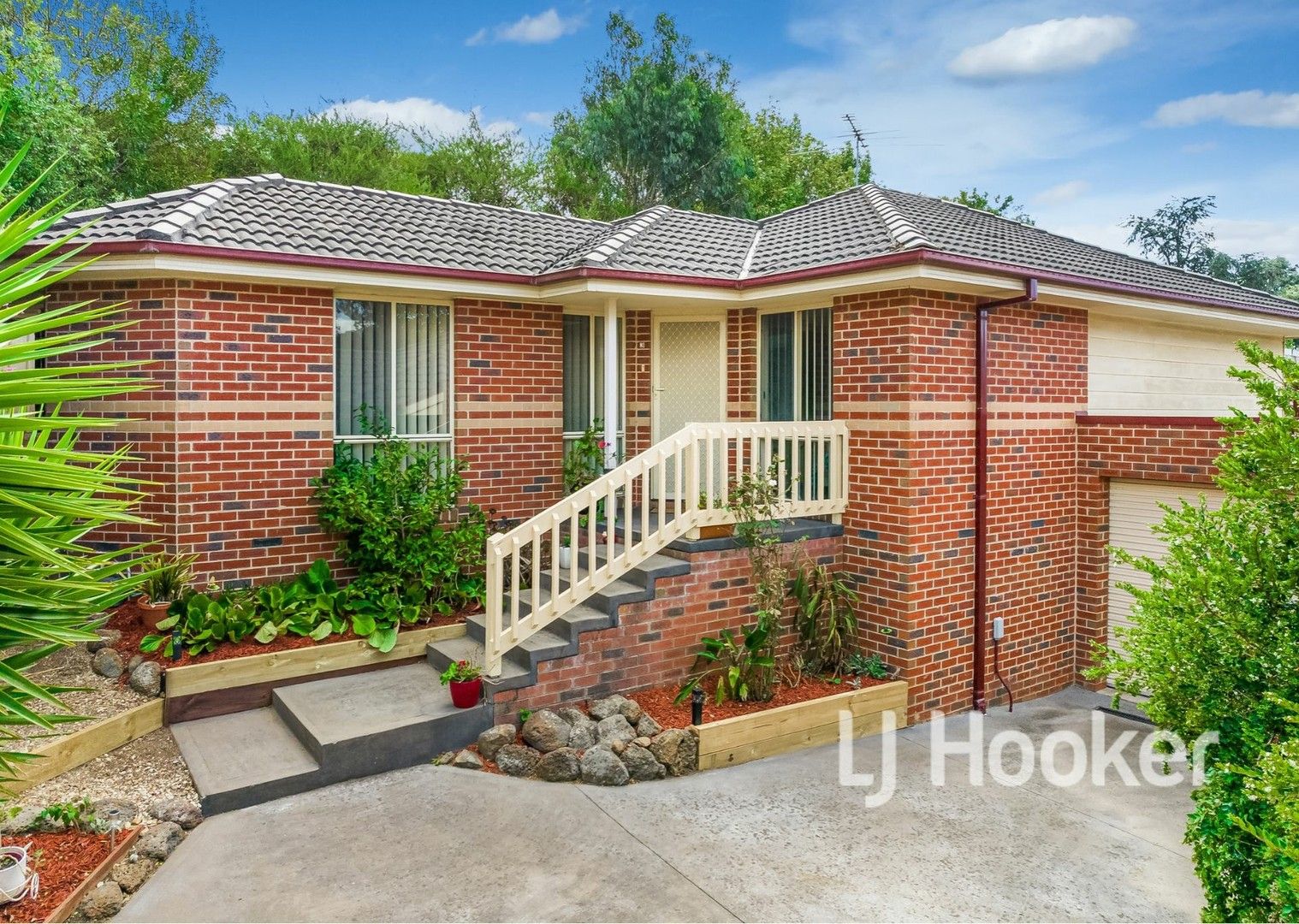 3/15 Powlett Street, Kilmore VIC 3764, Image 0