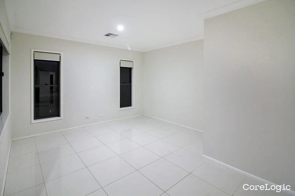 Additional image 5 of 38 Tomah Crescent, The Ponds NSW 2769