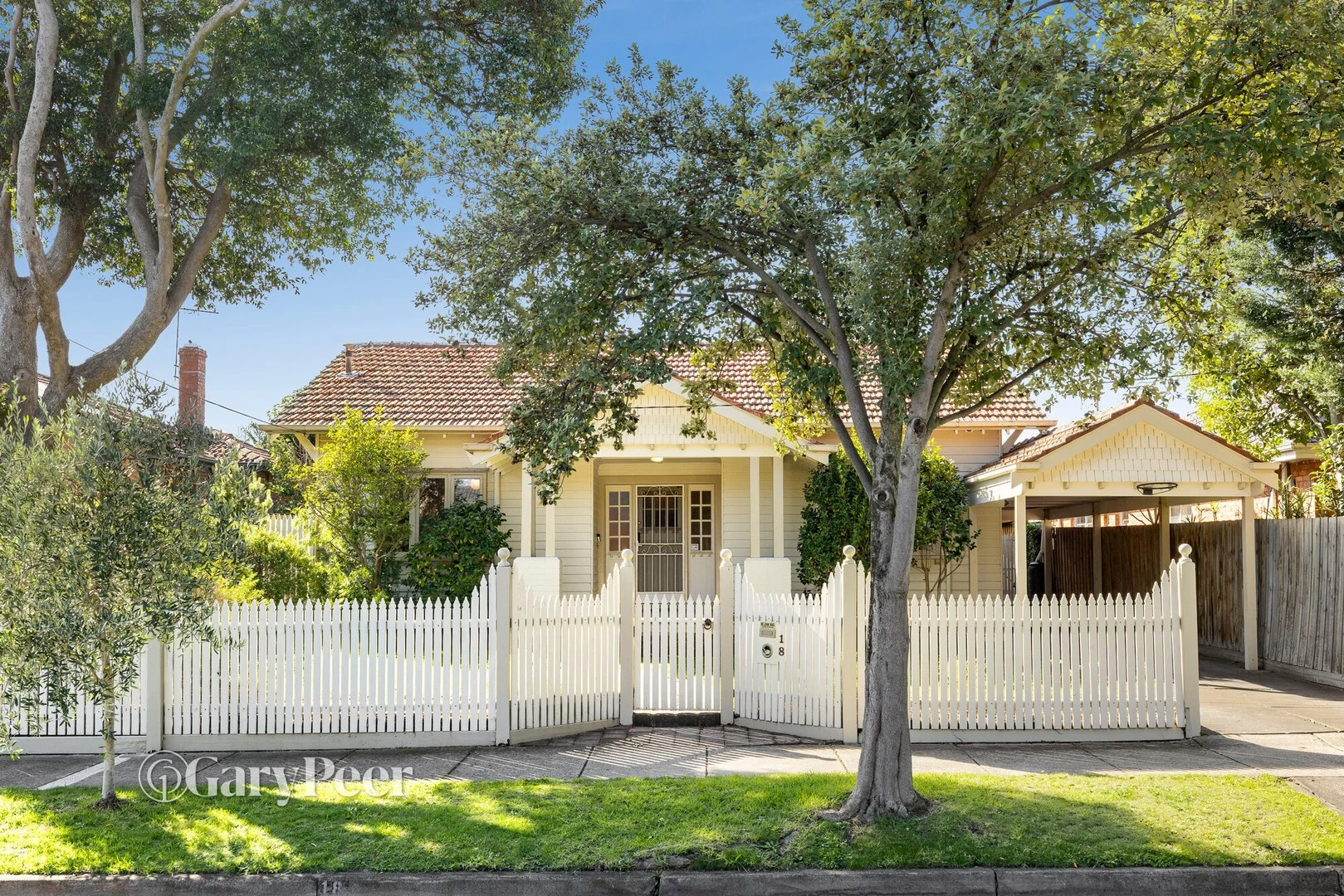 18 Russell Street, Caulfield South VIC 3162