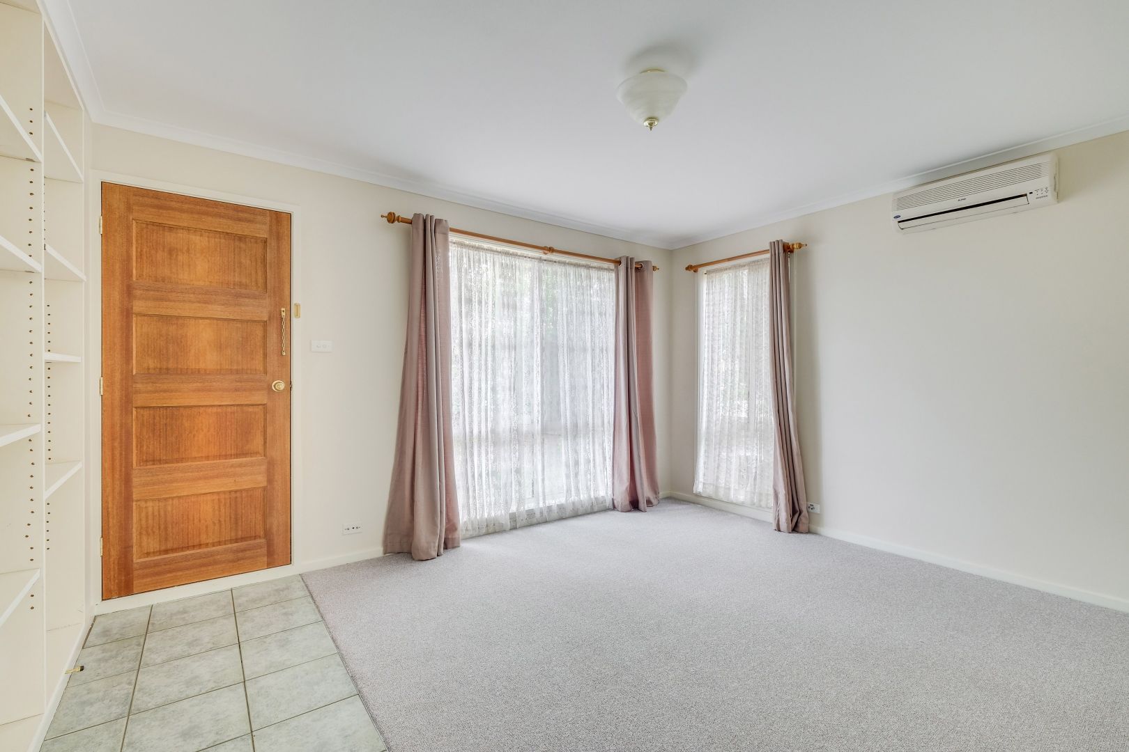 5 Bushby Place, Holt ACT 2615, Image 1