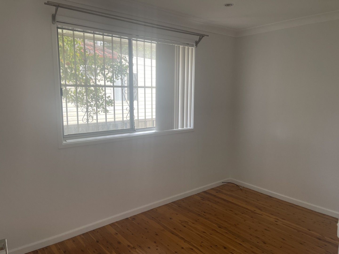 3 bedrooms House in 71 FERNGROVE ROAD CANLEY HEIGHTS NSW, 2166