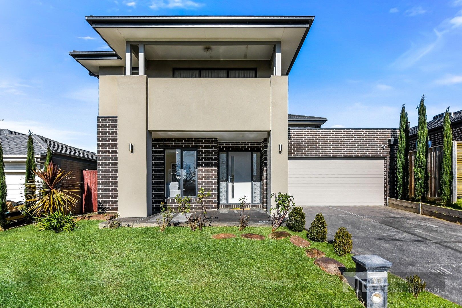 4 bedrooms House in 20 Wheelwright Street CLYDE NORTH VIC, 3978