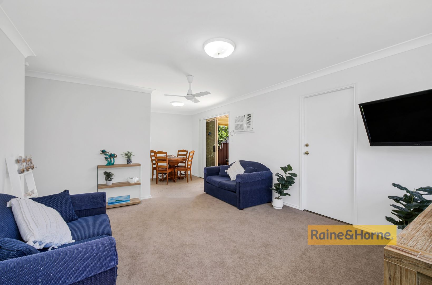 2/3 Wellington Street, Umina Beach NSW 2257, Image 2