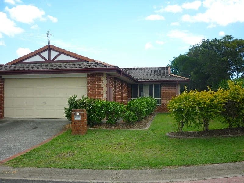 24 Dauphin Crescent, Merrimac QLD 4226